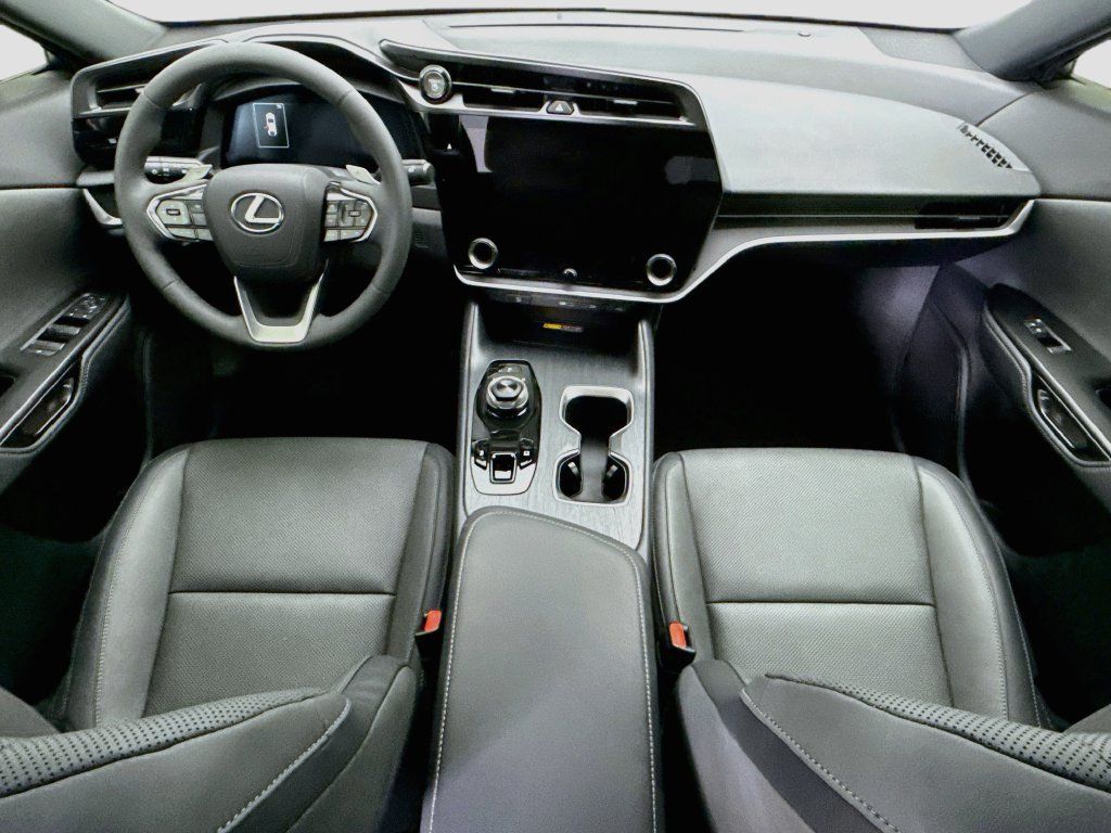 Used 2026 Lexus RZ 350e 2WD w/ Accessory Package (Z1) image 13
