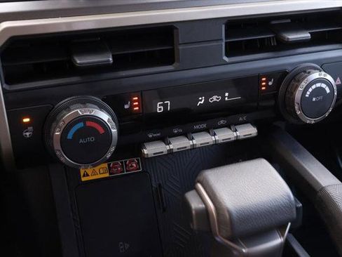 Certified 2024 Toyota Tacoma SR5 image 17