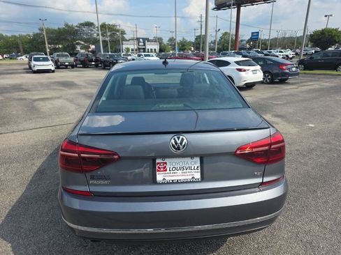 Used 2019 Volkswagen Passat 2.0T Wolfsburg w/ Wheels & Sunroof Package FWD image 6
