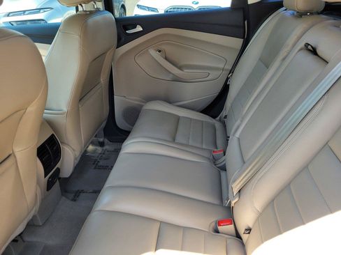 Used 2015 Ford C-MAX SEL w/ Equipment Group 302A FWD image 15