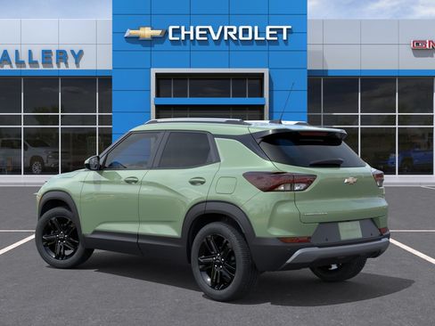 New 2026 Chevrolet TrailBlazer LT FWD image 3