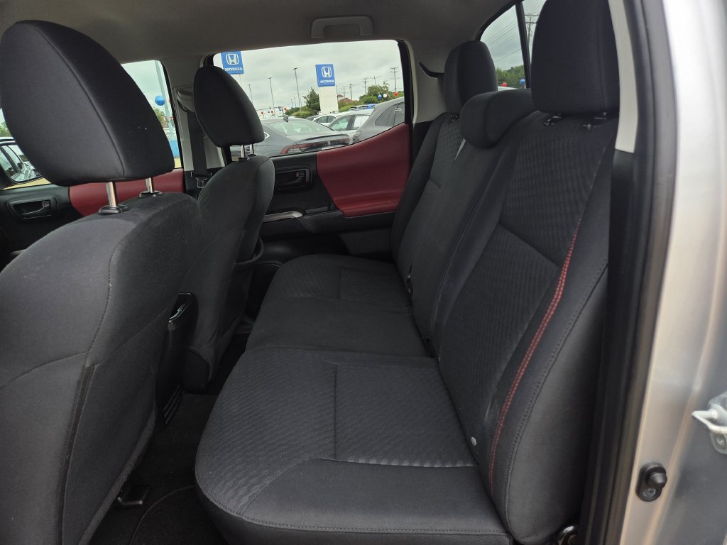Used 2023 Toyota Tacoma SR5 RWD image 17