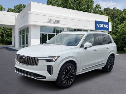 New 2026 Volvo XC90 T8 Ultra w/ Lounge Package