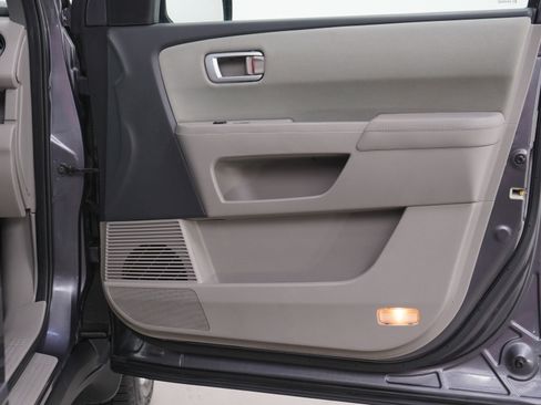 Used 2015 Honda Pilot EX image 11