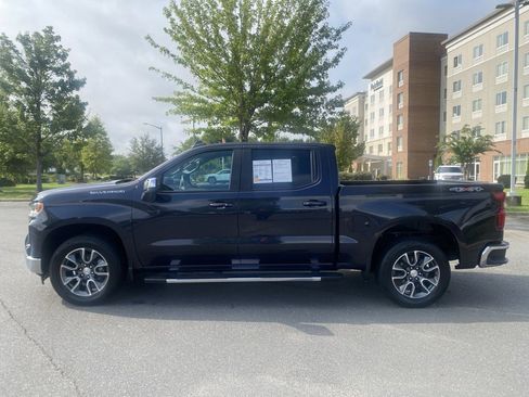 Used 2023 Chevrolet Silverado 1500 LT AWD/4WD image 8