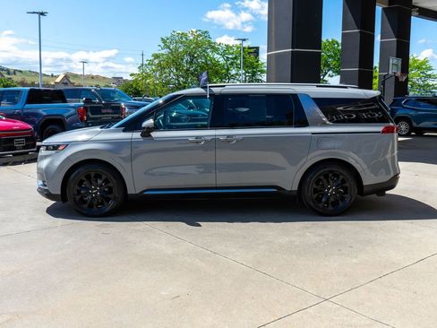 Used 2024 Kia Carnival SX FWD image 4