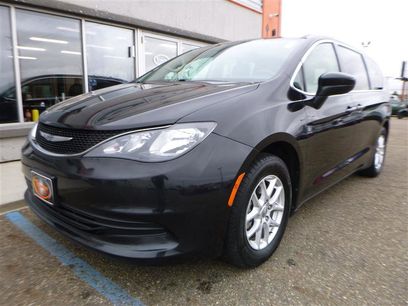 Used 2017 Chrysler Pacifica Touring