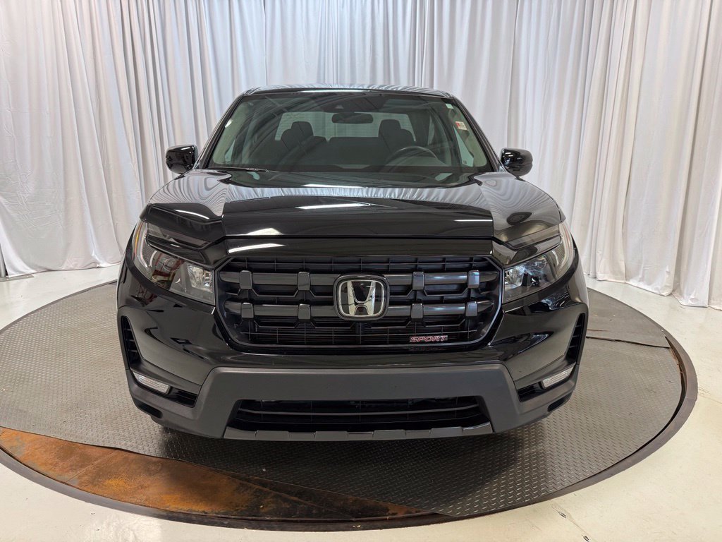 Used 2025 Honda Ridgeline Sport image 22