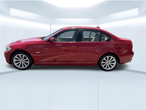 Used 2011 BMW 328i Sedan RWD image 3
