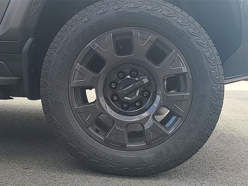 New 2026 GMC Hummer EV 3X w/ Carbon Fiber Edition Package AWD/4WD image 11