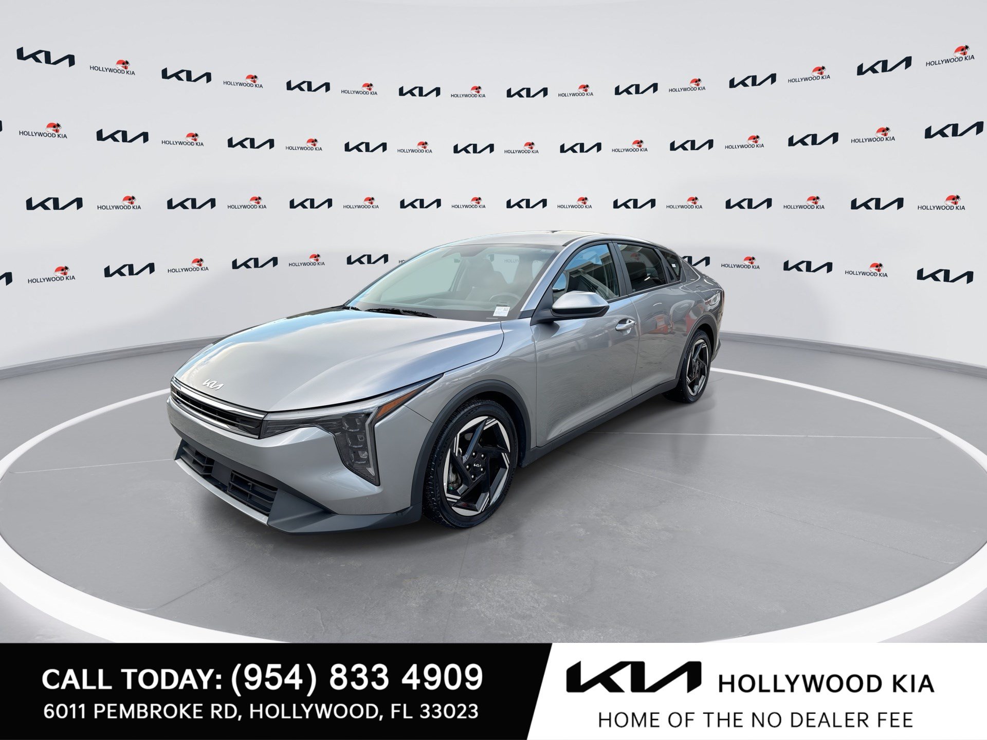 Certified 2025 Kia K4 GT-Line Turbo FWD image 4
