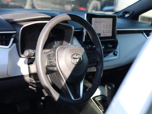 Used 2024 Toyota Corolla XSE FWD image 5