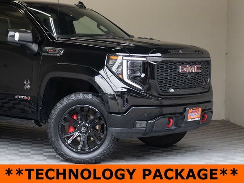 Used 2022 GMC Sierra 1500 AT4 w/ AT4 Premium Package AWD/4WD image 3