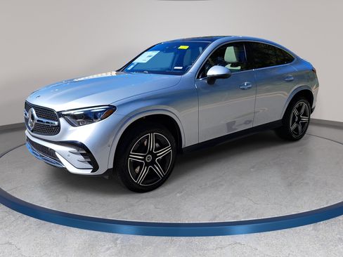Used 2026 Mercedes-Benz GLC 300 4MATIC image 1