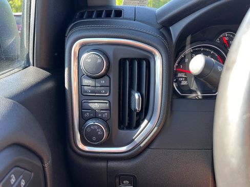 Used 2019 Chevrolet Silverado 1500 LT w/ All-Star Edition AWD/4WD image 18
