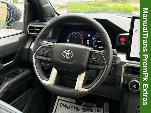Used 2024 Toyota Tacoma TRD Off-Road w/ TRD Off Road Premium Package AWD/4WD image 14