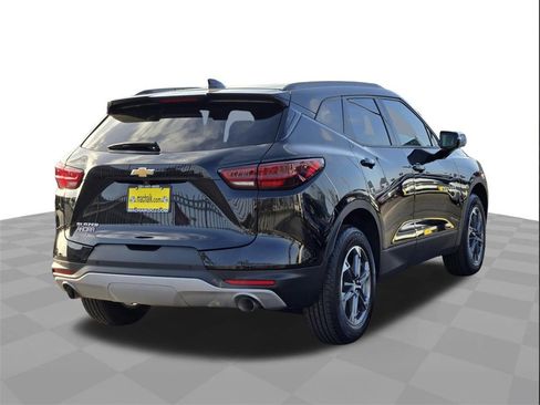 Used 2025 Chevrolet Blazer LT w/ LPO, Cargo Package image 4