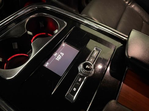 Used 2020 Lincoln Navigator Reserve AWD/4WD image 41