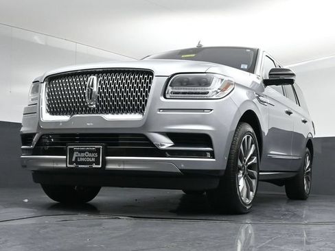 Used 2020 Lincoln Navigator Reserve w/ Luxury Package AWD/4WD image 41