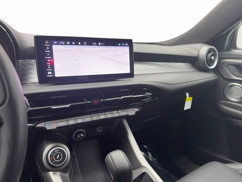 New 2024 Alfa Romeo Tonale Veloce image 21