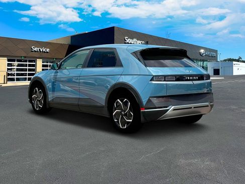 New 2024 Hyundai Ioniq 5 SEL image 5