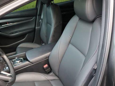 Used 2024 MAZDA MAZDA3 s FWD image 6