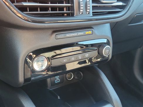 Used 2023 Ford Escape ST-Line Select w/ Tech Pack #2 image 18