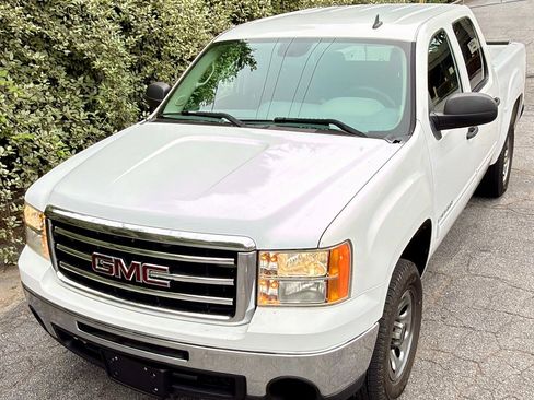 Used 2010 GMC Sierra 1500 SL RWD image 7