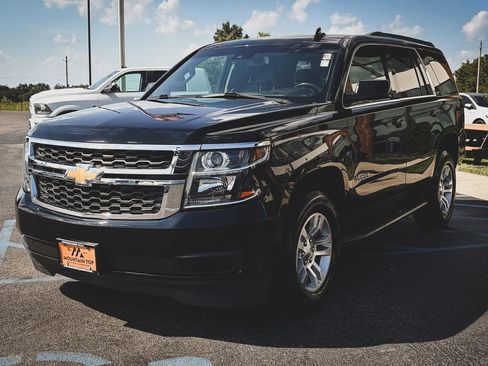 Used 2019 Chevrolet Tahoe LT AWD/4WD image 16
