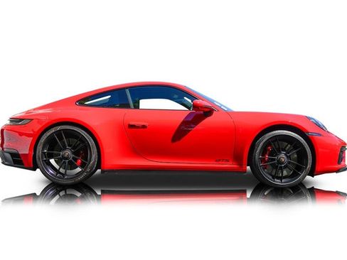 Used 2023 Porsche 911 Carrera GTS RWD image 2