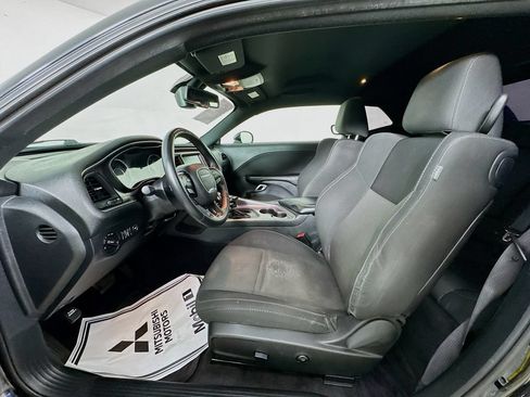 Used 2016 Dodge Challenger R/T Scat Pack w/ Driver Convenience Group RWD image 21