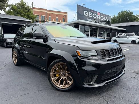 Used 2019 Jeep Grand Cherokee Trackhawk w/ Trailer Tow Group IV AWD/4WD image 3