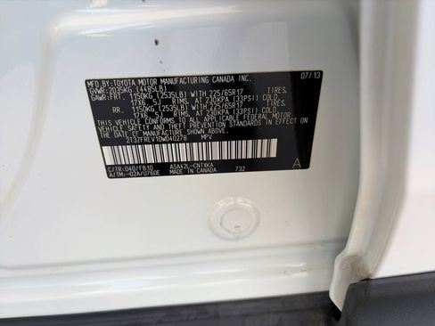 Used 2013 Toyota RAV4 LE FWD image 35