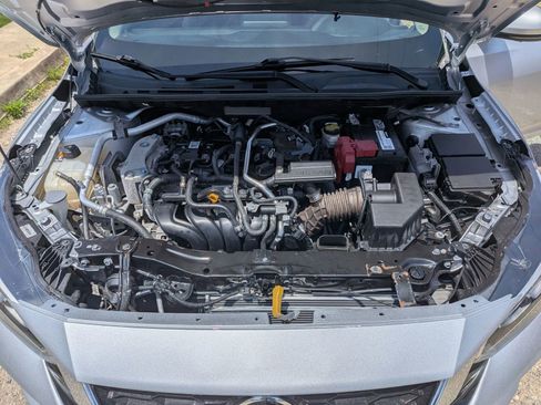 Used 2020 Nissan Sentra SV FWD image 17