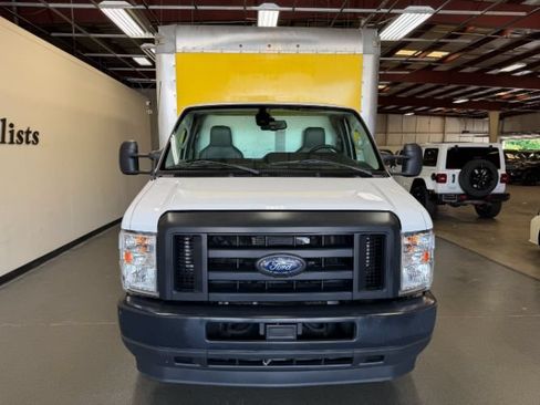Used 2023 Ford E-350 and Econoline 350 Super Duty w/ Driver's Safety Package RWD image 7