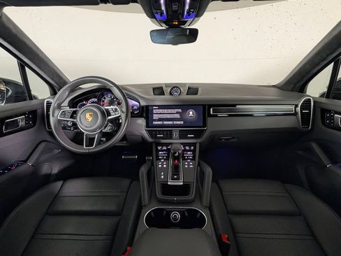 Used 2023 Porsche Cayenne GTS AWD/4WD image 20