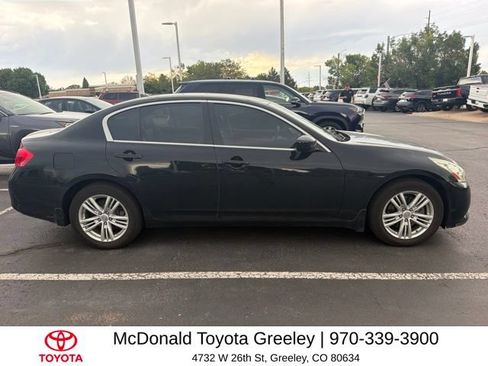 Used 2011 INFINITI G37 x Sedan w/ Premium Pkg AWD/4WD image 3