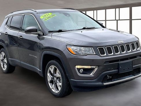 Used 2021 Jeep Compass Limited w/ Sun and Sound Group image 13