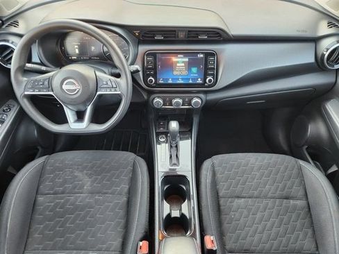 Used 2023 Nissan Kicks SV FWD image 25