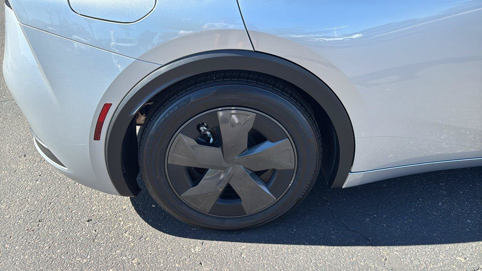 Certified 2026 Toyota Prius Plug-In Hybrid FWD image 11