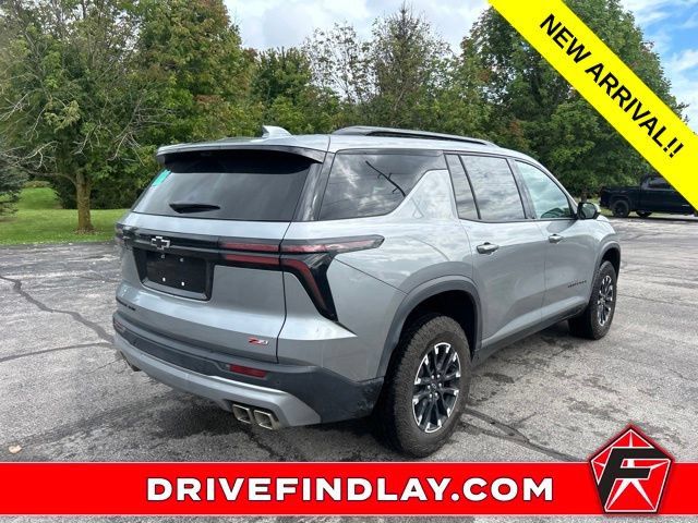 Used 2026 Chevrolet Traverse Z71 AWD/4WD image 9