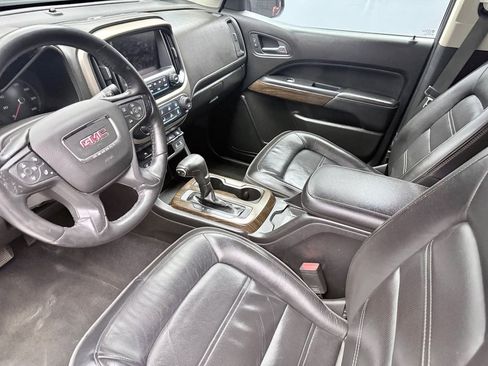 Used 2018 GMC Canyon Denali image 9