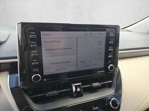 Used 2021 Toyota Corolla LE FWD image 19