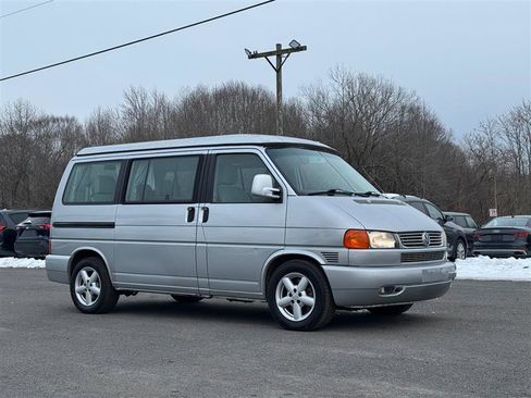 Used 2002 Volkswagen Eurovan MV image 5