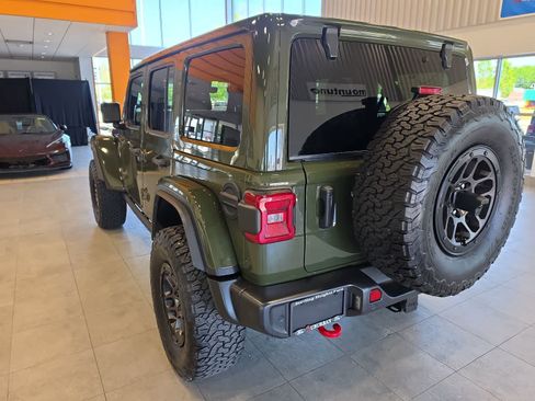 Used 2023 Jeep Wrangler Unlimited Rubicon w/ Xtreme 35 Tire Package AWD/4WD image 11
