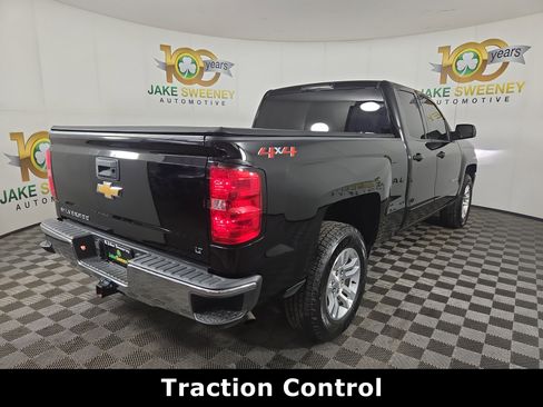 Used 2018 Chevrolet Silverado 1500 LT w/ All Star Edition image 10