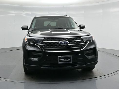 Certified 2022 Ford Explorer XLT image 55