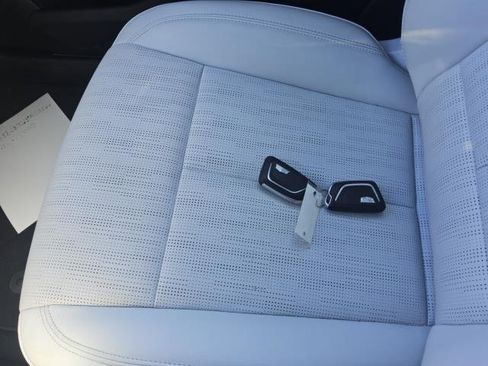 Used 2024 Cadillac Lyriq Luxury RWD image 13