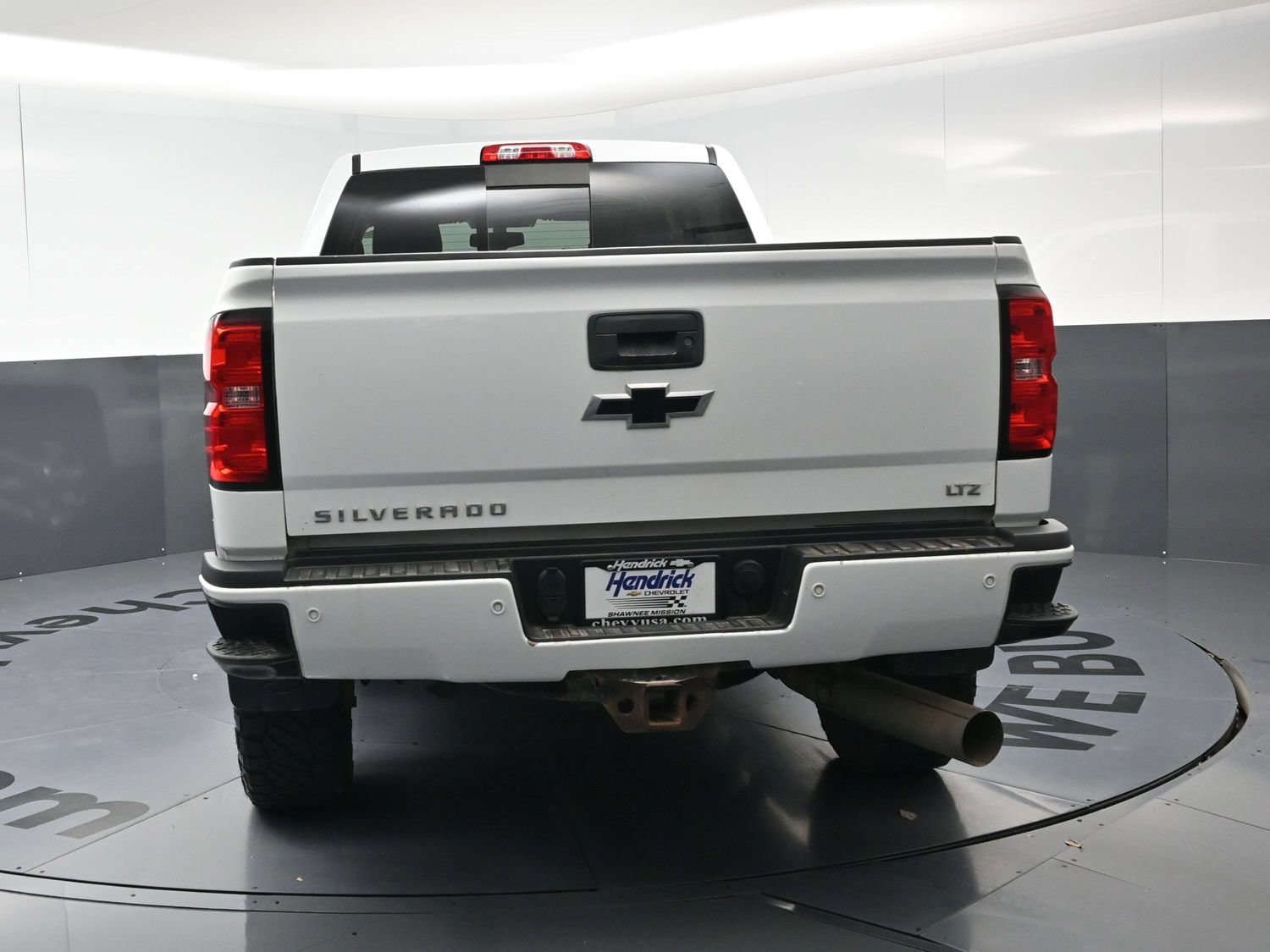 Used 2017 Chevrolet Silverado 2500 LTZ w/ Duramax Plus Package AWD/4WD image 8