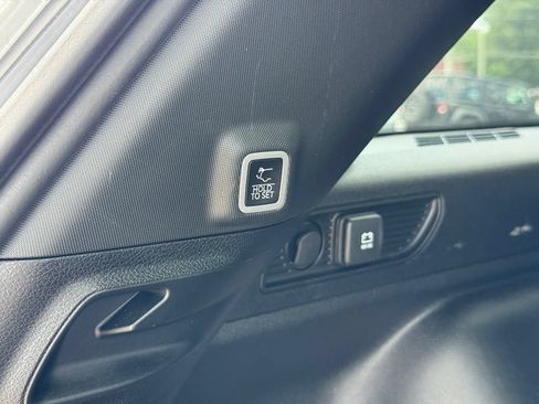 Used 2023 Jeep Grand Cherokee Altitude AWD/4WD image 27